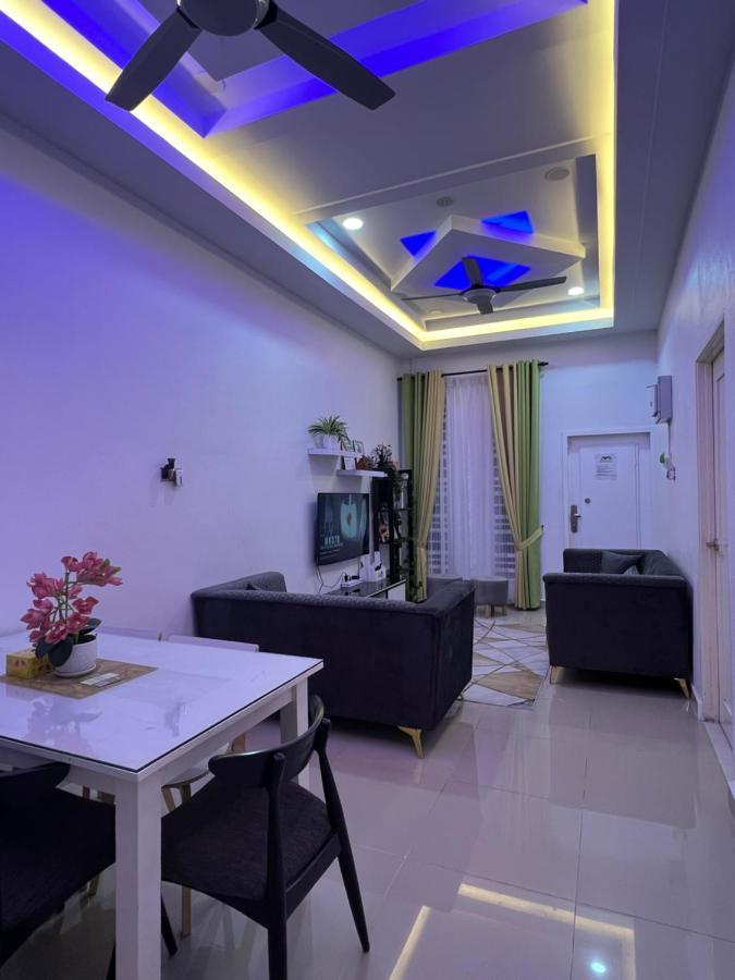 Auranad Guest House Tanah Merah Wifi-Netflix المظهر الخارجي الصورة